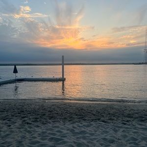 Meet your Posher, Jules